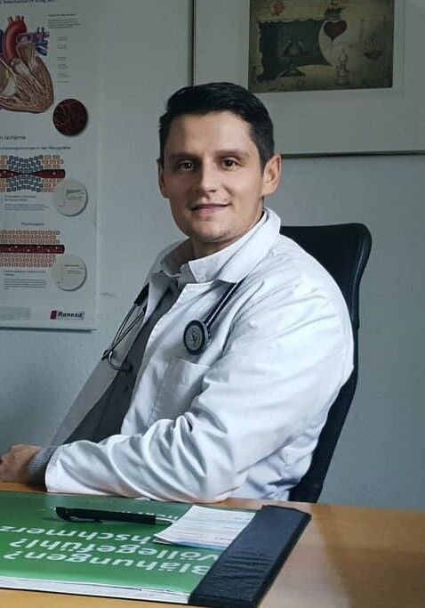 Liječnik Dermatolog Mario Dragičević