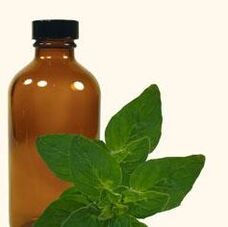 ulje s prirodnim sastojcima za liječenje gljivica stopala